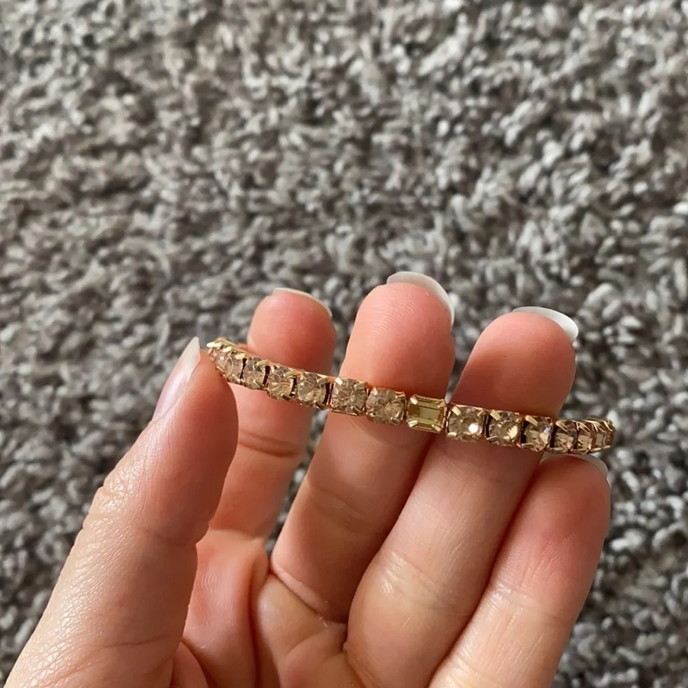 JCrew transparent crystal slider bracelet missing